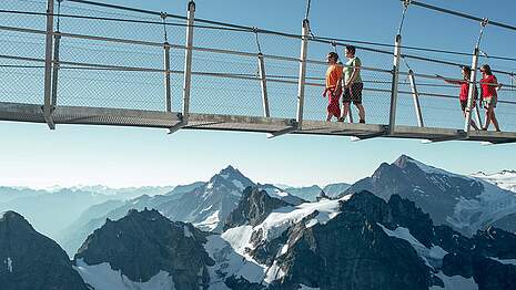 Titlis Cliff walk
