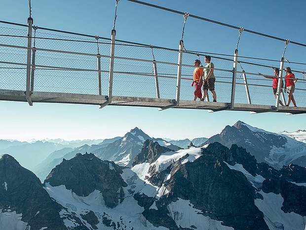 Titlis Cliff walk